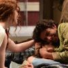 Helena (Julia Maggesi) morre nos braços de Tadeu (Ricky Tavares) no capítulo de sexta-feira, 8 de março de 2019 da novela 'Jesus'