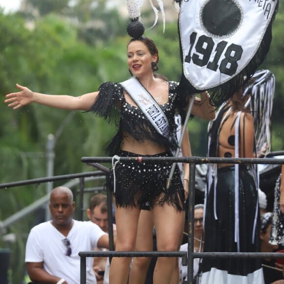 Paolla Oliveira, Emanuelle Araújo, Maria Rita e Leandra Leal no bloco Cordão do Bola Preta, no centro do Rio de Janeiro, na manhã deste sábado, 2 de março de 2019