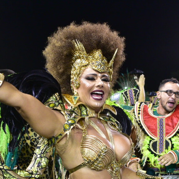 Viviane Araujo representou uma princesa africana no enredo campeão da Mancha Verde 'Oxalá, salve a princesa! A saga de uma guerreira negra'