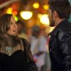 Amanda (Adriana Birolli) conhece Leonardo (Klebber Toledo) em uma boate, em 'Império'