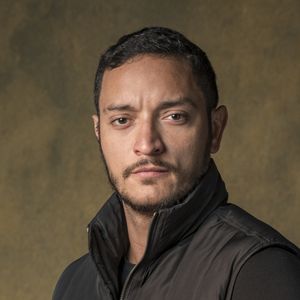 Youssef (Allan Souza Lima) é sobrinho de Aziz (Herson Capri) e apaixonado por Dalila (Alice Wegmann). É enviado ao Brasil para ir atrás de Laila (Julia Dalavia) e Jamil (Renato Góes) na novela 'Órfãos da Terra'.