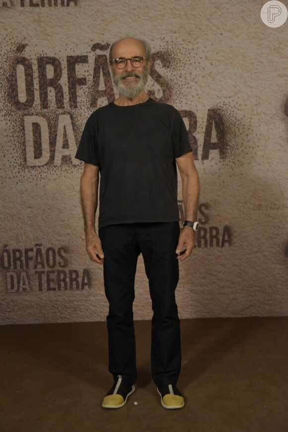 Bóris Fischer (Osmar Prado) é vizinho do rival Mamede (Flávio Migliaccio), rivalidade que renderá risadas para o público na novela 'Órfãos da Terra'. 