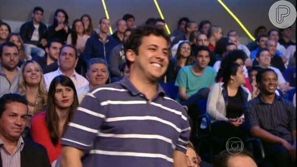 Matheus, marido de Fernanda Gentil, ficou na plateia acompanhando a entrevista da apresentadora e recebeu assovios das mulheres