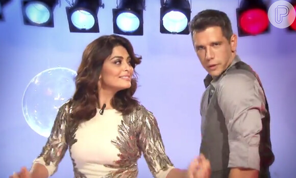 Juliana Paes e Márcio Garcia dançaram na gravação da chamada do 'Globo de Ouro Palco Viva'