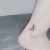 Dupla de Maraisa, Maiara tatuou um pássaro em homenagem a Fernando Zor