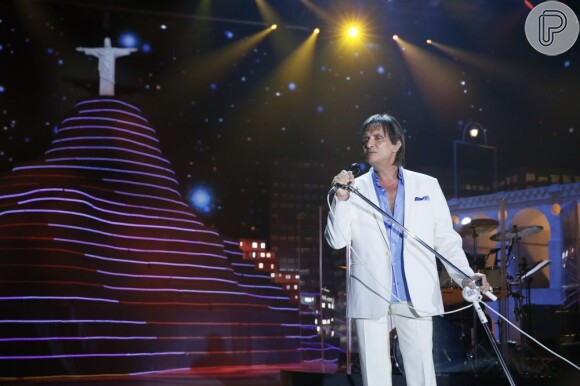 Roberto Carlos fez show para o especial de fim de ano da Rede Globo