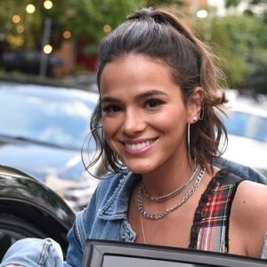 Bruna Marquezine já está voltando ao Brasil