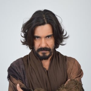 Na novela 'Jesus', Barrabás (André Gonçalves) é assassinado por Petronius (Petronio Gontijo) no capítulo de terça-feira, 9 de abril de 2019