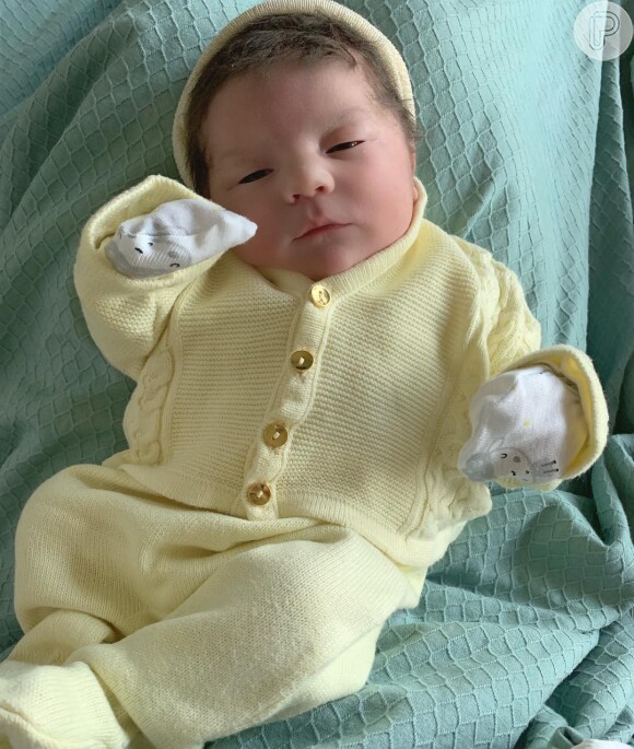João Pedro, filho caçula de Matheus Aleixo e Paula Aires, nasceu em março de 2019