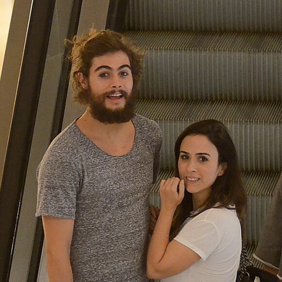 Tatá Werneck manteve o tom bom humorado ao anunciar a gravidez: 'Meus amigos todos já imaginavam que eu teria um menino lindo com nariz do Rafa (por favor, senhor)'