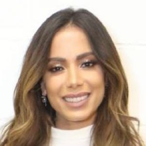 Anitta reagiu ao não ser reconhecida em festa do álbum 'Kisses', nos EUA