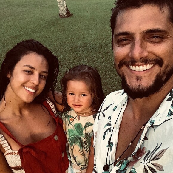 Yanna Lavigne é mãe de Madalena, fruto do casamento com Bruno Gissoni