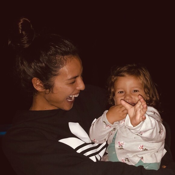 Yanna Lavigne mudou postura após nascimento da filha, Madalena