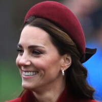 À la Blair Waldorf: a tiara está de volta e até Kate Middleton aderiu à trend