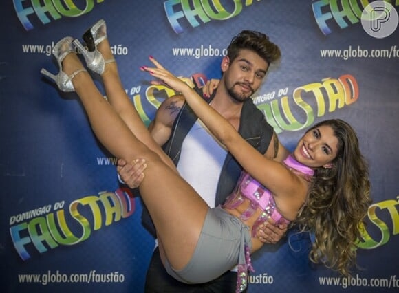 Lucas Lucco posa com a parceira no 'Dança dos famosos', Ana Paula Guedes