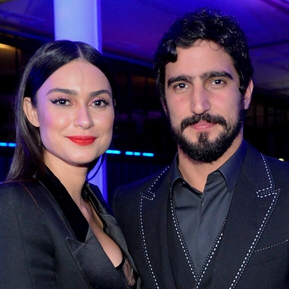 Thaila Ayala e Renato Góes assumiram o namoro em novembro de 2017