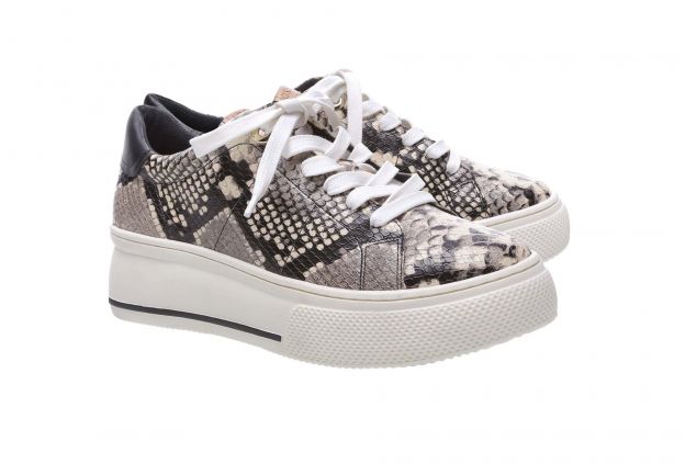 tenis cobra arezzo