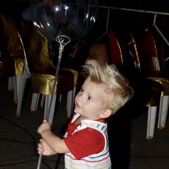 Enrico Bacchi é filho da atriz e modelo Karina Bacchi