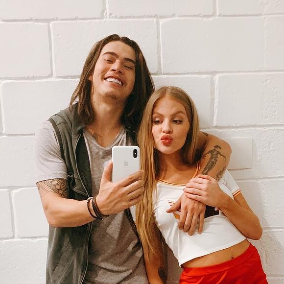 Luísa Sonza foi alvo de brincadeira do marido, Whindersson Nunes: 'Não acredito que o novo Boneco Assassino é um filho meu com ela'