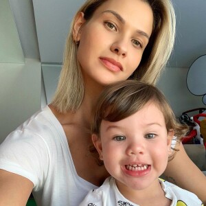 Primogênito de Suita e Gusttavo Lima, Gabriel está com 1 ano e 10 meses