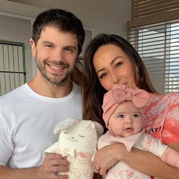 Duda Nagle e Sabrina Sato se divertiram durante o treino na companhia da filha, Zoe