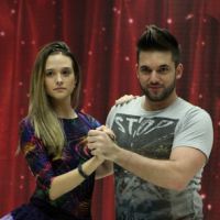 Juliana Paiva faz acrobacias em ensaio de mambo do 'Dança dos Famosos'