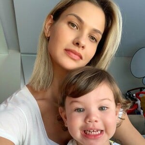 Andressa Suita comentou no vídeo do filho Gabriel com Gusttavo Lima: 'Coisa linda da vida'