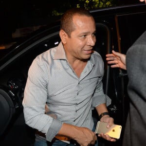 Pai de Neymar afirmou que a mulher denunciante criou uma situação: 'Ela provoca uma agressão nele para que ele pudesse revidar'