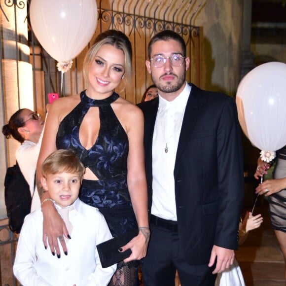 Carol Dantas e Vinícius Martinez se casaram neste sábado, 8 de junho de 2019, no interior de São Paulo. Neymar era esperado, mas faltou à cerimônia por conta dos problemas que vem enfrentando