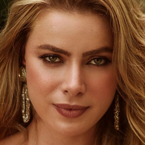 Rayanne Morais e Felipe Cunha, da novela 'Topíssima', assumiram namoro no Dia dos Namorados, 12 de junho de 2019: 'Toca minha alma'