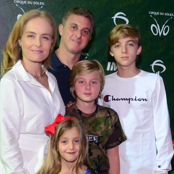 Filho de Angélica e Luciano Huck, Benício sofreu acidente enquanto passeava de barco com os pais e irmãos