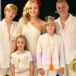 Angélica e Luciano Huck sofreram acidente de avião em 2015 ao lado dos filhos, Joaquim, Benício e Eva