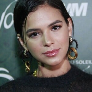 Bruna Marquezine sofre com terremoto em Los Angeles, nos Estados Unidos, nesta sexta-feira, dia 05 de julho de 2019