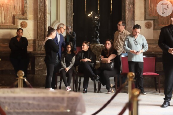 Famosos e familiares dão último adeus a João Gilberto em velório aberto ao público no Theatro Municipal do Rio de Janeiro, no Centro da cidade, nesta segunda-feira, 08 de julho de 2019
