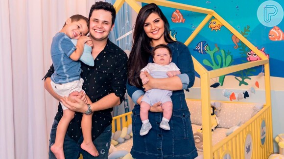 Matheus Aleixo e a mulher, Paula Aires, apresentaram o novo quarto dos filhos