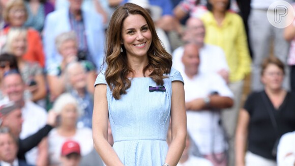 Kate Middleton escolhe look romântico para final do torneio de Wimbledon, em 14 de julho de 2019
