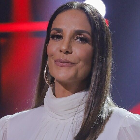 Ivete Sangalo viaja rumo às Maldivas com marido, Daniel Cady, e brinca em ter mais filhos