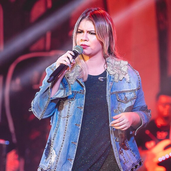 Marilia Mendonça vem exibindo produções incríveis na gravidez