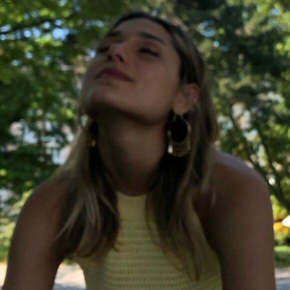 Sasha Meneghel tinha cabelo abaixo dos ombros