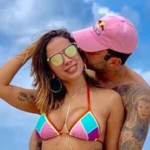 Anitta está namorando Pedro Scooby