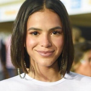 Bruna Marquezine ganha de aniversário pijamas de luxo nesta quinta-feira, dia 01 de agosto de 2019