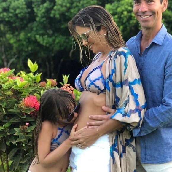 Filha de Roberto Justus, Rafaella volta às aulas nesta quarta-feira, dia 07 de agosto de 2019