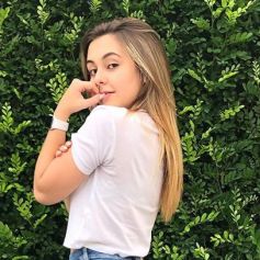 Klara Castanho afirmou ter aprendido a aceitar o corpo: 'Acabei de me tornar mulher.'