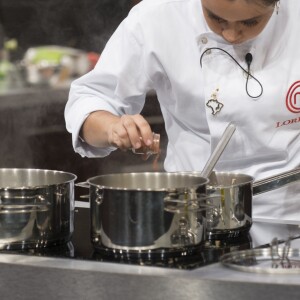 Lorena, do 'MasterChef Brasil', recebeu a ajuda da filha durante final do programa