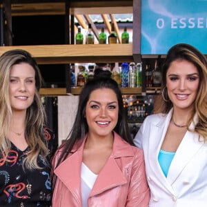 Famosas investem em office look para evento de beleza nesta quarta-feira, dia 28 de agosto de 2018