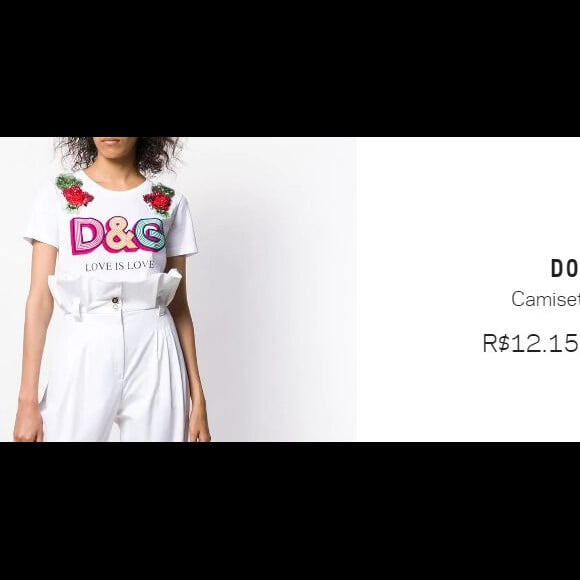 A camiseta Dolce & Gabbana é verdida por R$ 12.158 em uma multimarcas