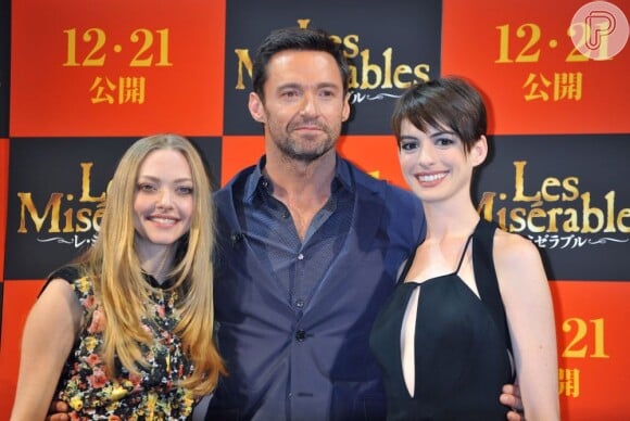 Amanda Seyfried, Hugh Jackman e Anna Hathaway participam de tributo no Oscar 2013