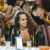 Anitta posou com Vitão e ganhou comentário em foto de clipe: 'Têm química'