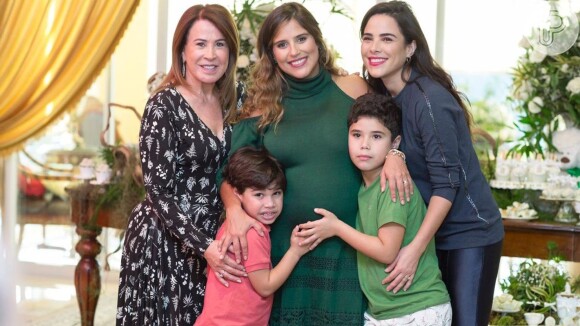 Filho de Camilla Camargo foi tietado pelos primos, José Marcus (de 7 anos) e João Francisco (de 5), herdeiros de Wanessa Camargo