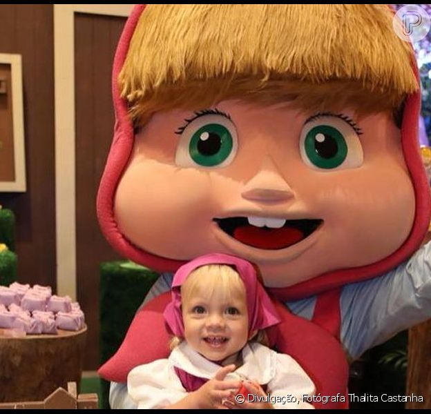 Filha de Eliana foi comparada com a personagem Masha em foto no Instagram